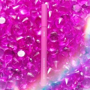 Soo Vivid Pink Ruby Glamnetic Magnetic Eyeliner